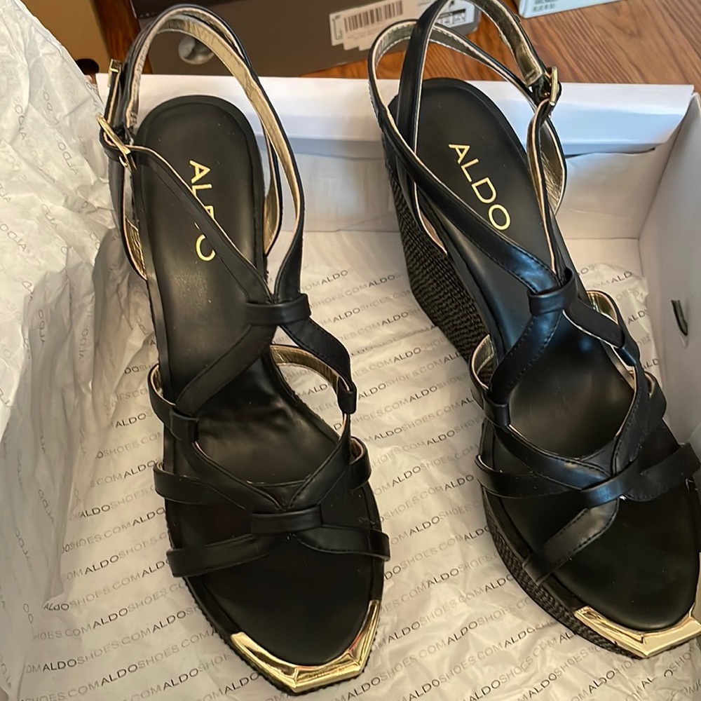 Aldo Black Wedge RHONA Slingback Sandals with Gold Toe Accent